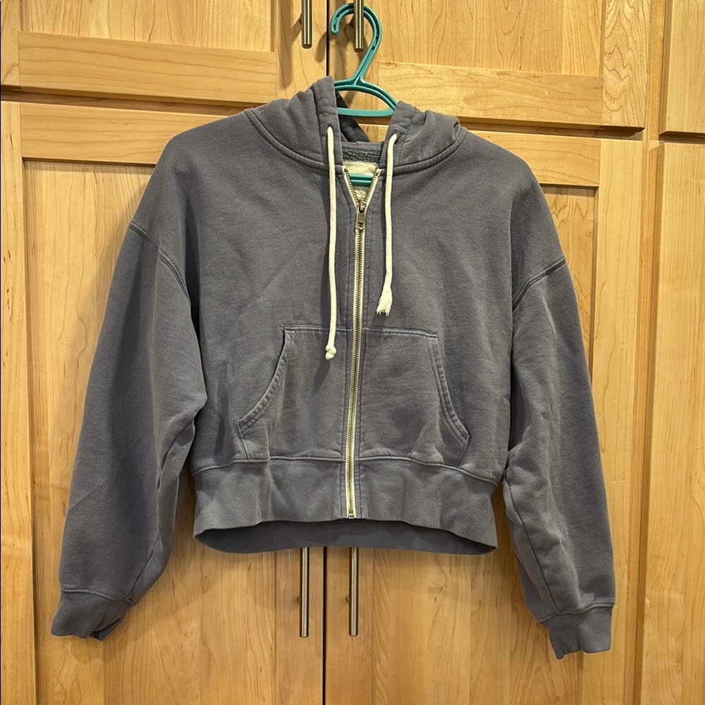 American Eagle Outfitters Blue/Gray Cropped Zip up